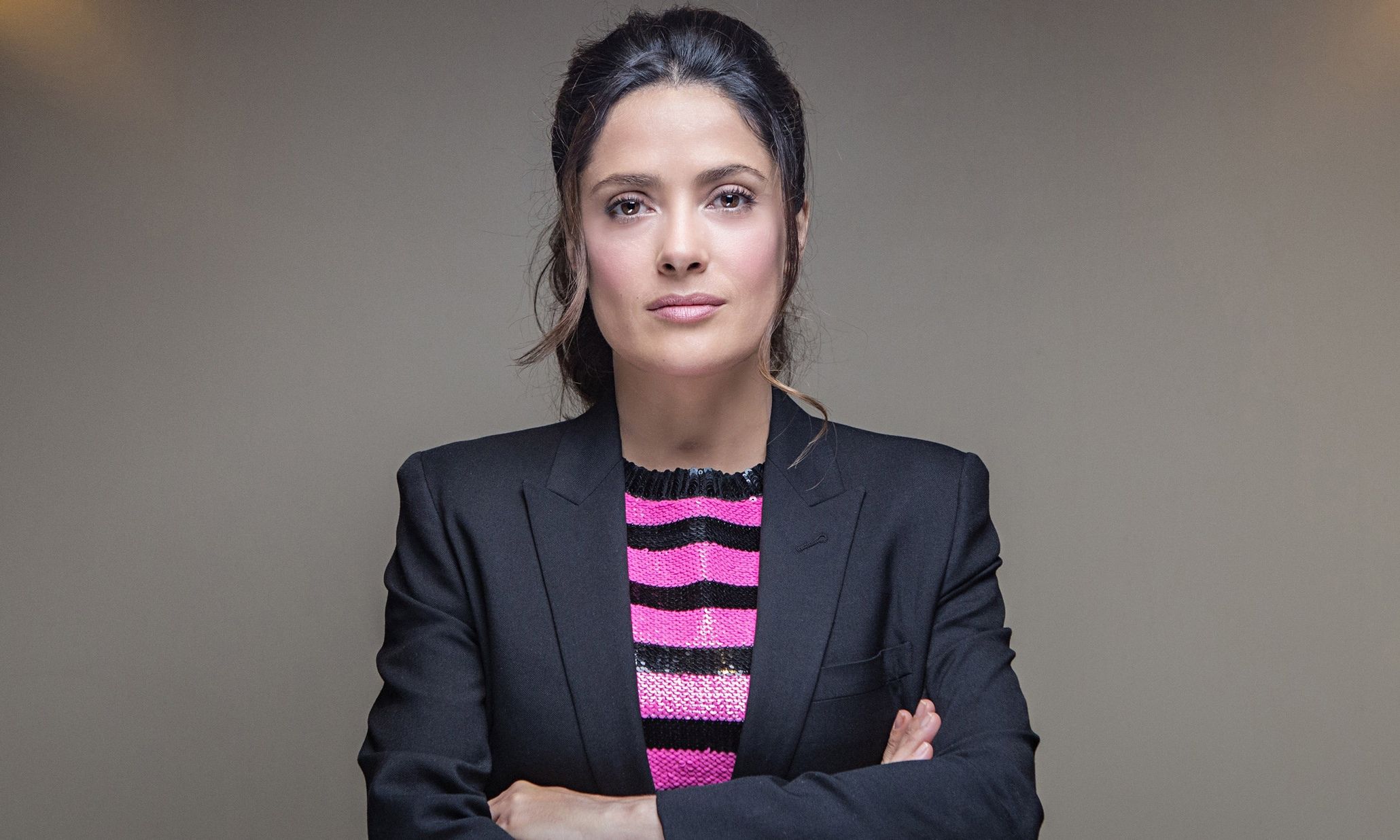 Salma Hayek se une a “Latinos por Hillary”
