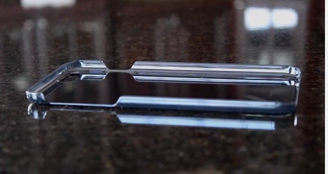 Carcasa para celulares se autorrepara en un segundo