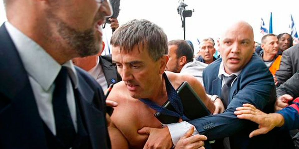 Trabajadores agreden a ejecutivos de Air France