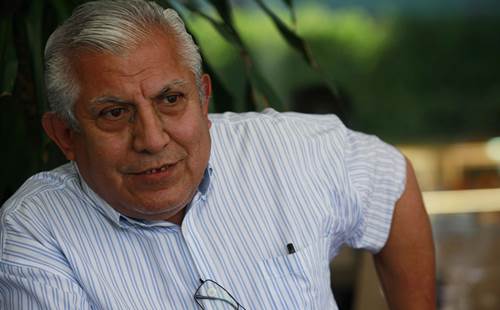 Renuncia director de la Escuela Normal de Ayotzinapa - an7300115