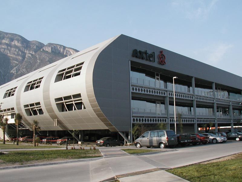 Axtel anuncia fusión con Alestra