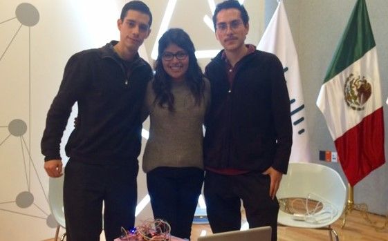 Alumnos del Tec inventan un sistema de prevención de sismos - cnn-expansion11