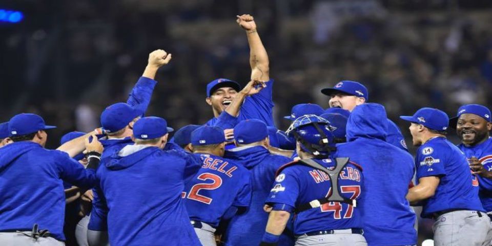 Cachorros quiere cumplir la predicción de “Volver al Futuro” Cachorros quiere cumplir la predicción de “Volver al Futuro”