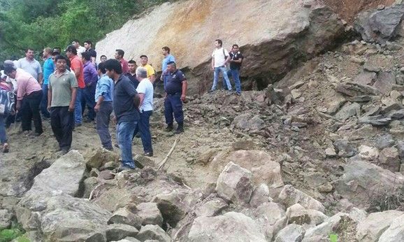 Deslave en Guerrero destruye 22 casas