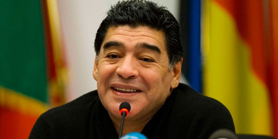 ‘Sigo pensando lo mismo de Messi’: Maradona