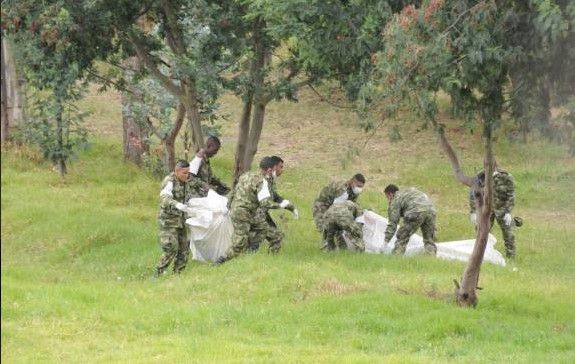 Ataque en Colombia deja 12 elementos de seguridad muertos
