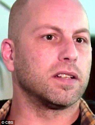 Ataque de tiburón salva a hombre - fenney_2