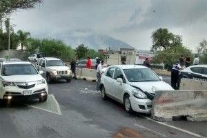 Carambola de 19 vehículos en Nuevo León - foto-1-300x200