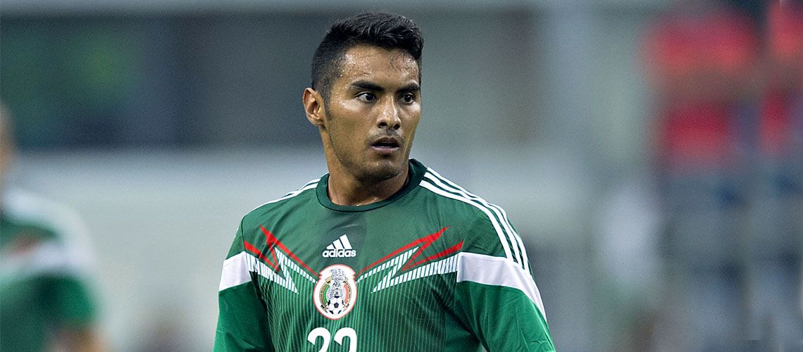 Gallito Vázquez baja del Tri