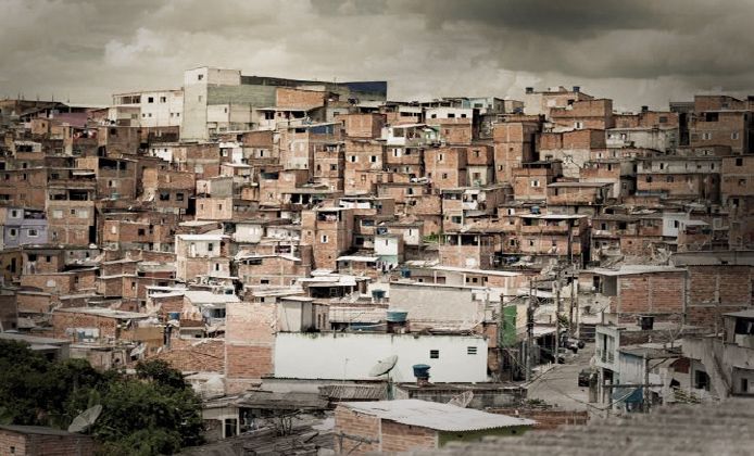 Hacinamiento en vivienda debe reducirse: Sedesol