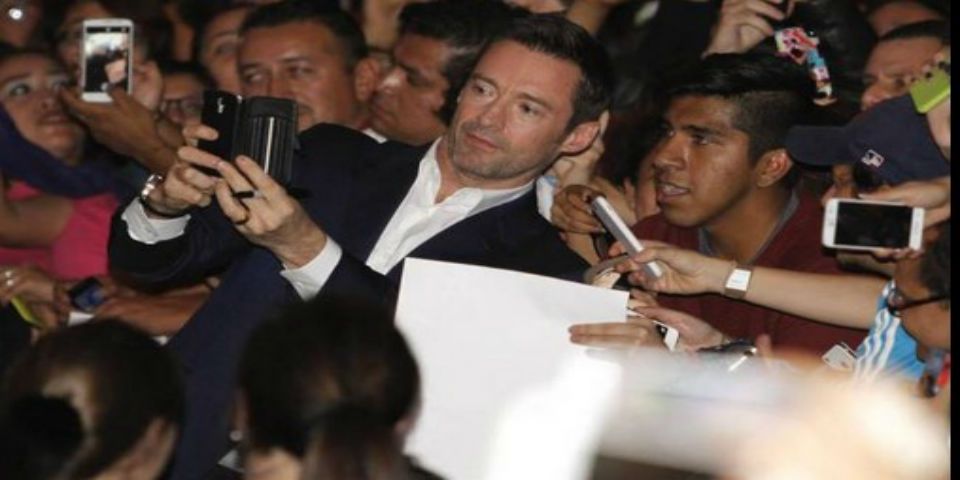 Hugh Jackman presenta Peter Pan en México
