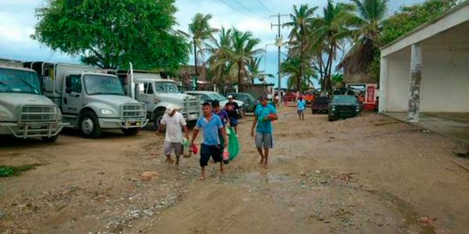 Emergencia en 8 municipios de Guerrero por huracán Marty