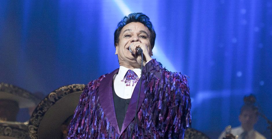 Juan Gabriel negocia presentación en Festival de Viña del Mar 2016