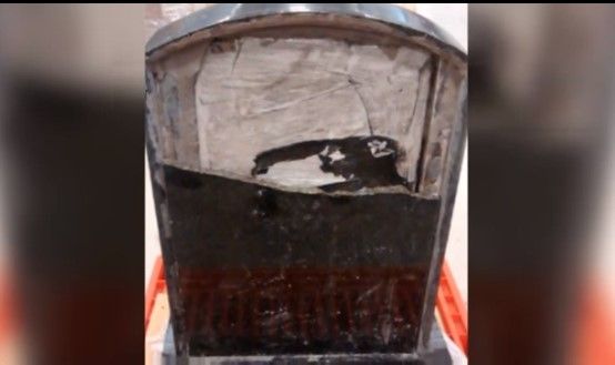 Descubren lápida con mariguana en el AICM - lapida