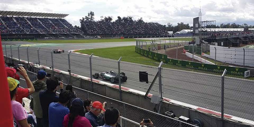 Hamilton rompe récord en práctica del GP de México Hamilton rompe récord en práctica del GP de México