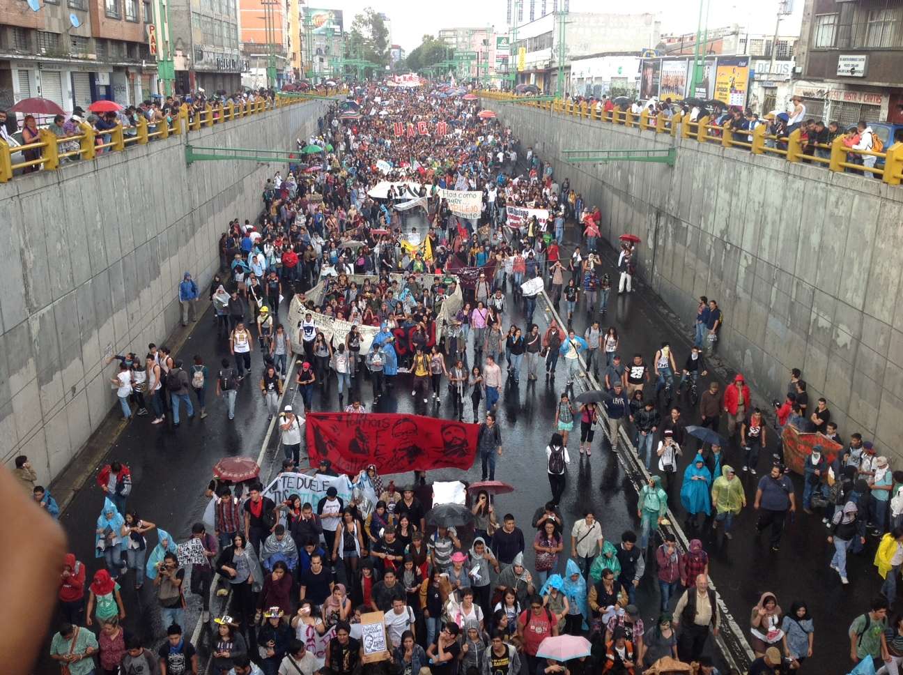 Vías alternas por marcha conmemorativa del 2 de octubre