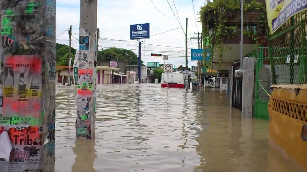 Otorgan recursos del Fonden a municipios de Veracruz por lluvias