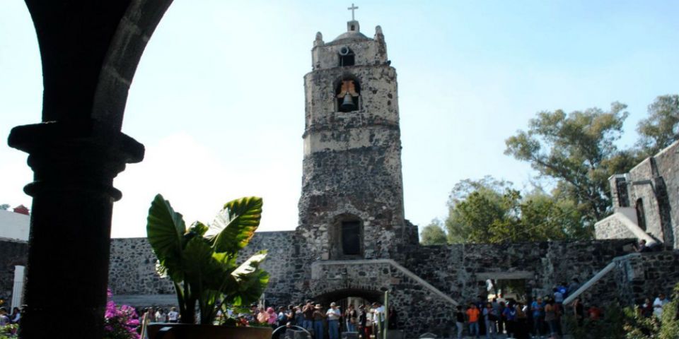 Suspenderán venta de alcohol en San Andrés Mixquic