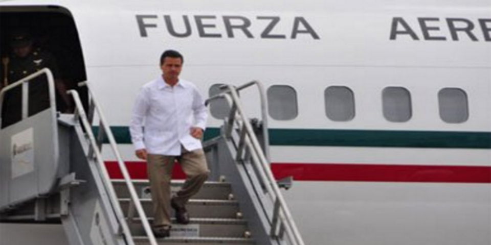 EPN llega a Colima para evaluar daños por Patricia