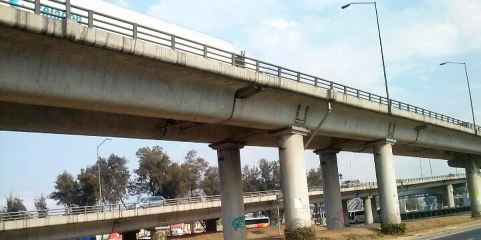 Detectan hundimiento y grieta en el Puente de la Concordia; restringen circulación Detectan hundimiento y grieta en el Puente de la Concordia; restringen circulación