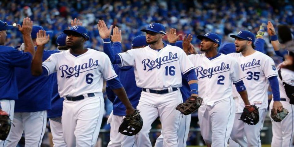 Kansas iguala la serie ante Houston