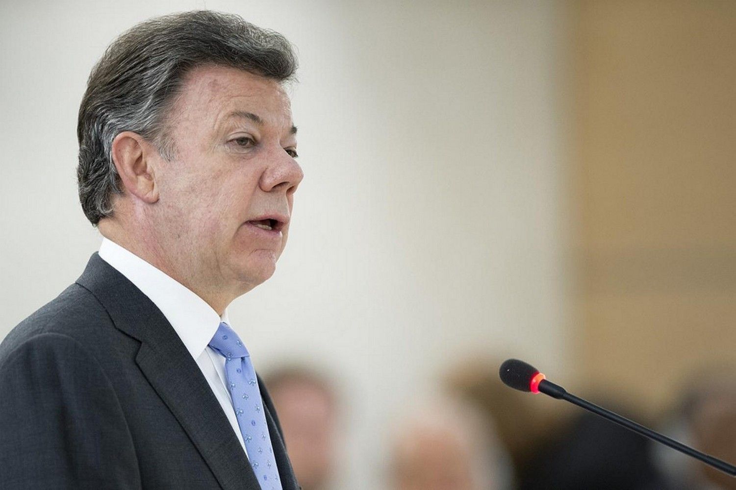 Santos y FARC acuerdan cese al fuego para Navidad - santos-farc
