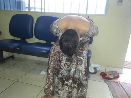 Impiden fuga de interno vestido de mujer