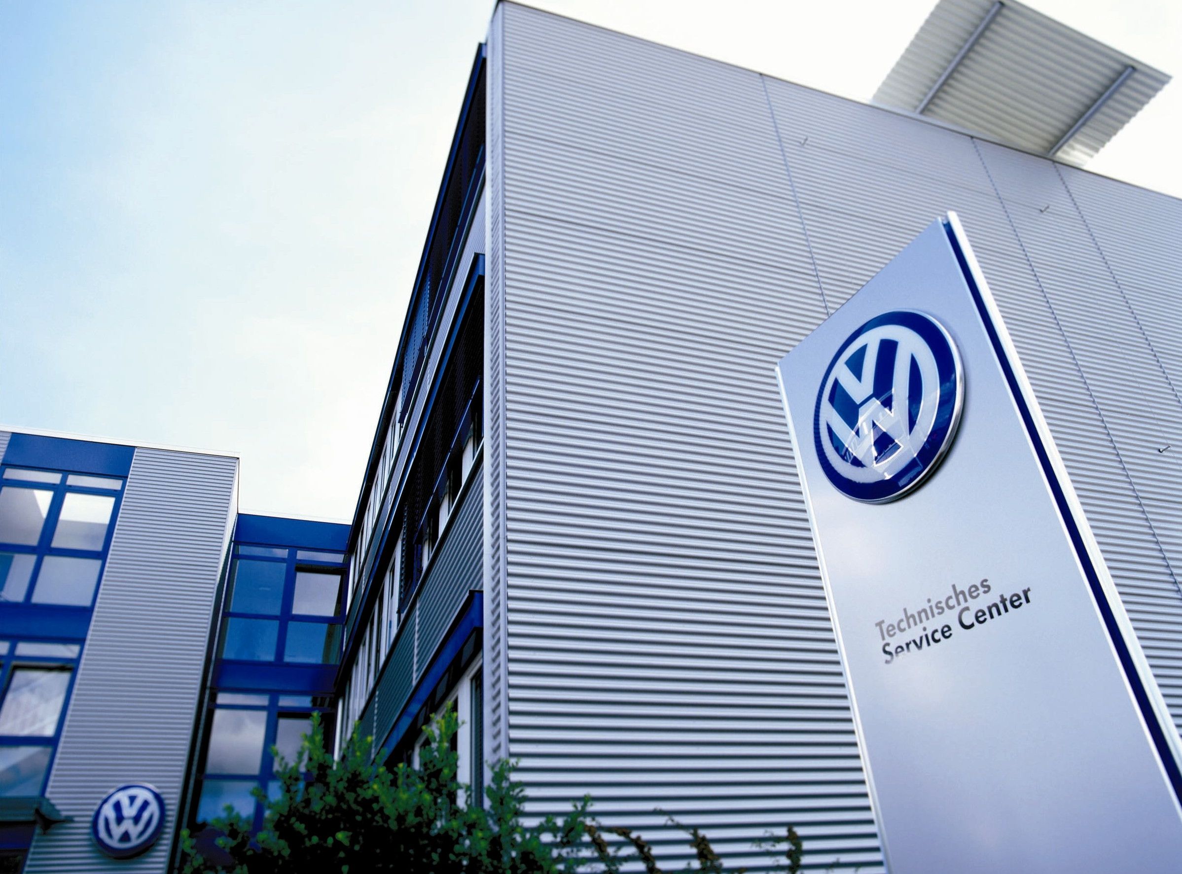 Fiscalía alemana ordena cateo en oficinas centrales de Volkswagen