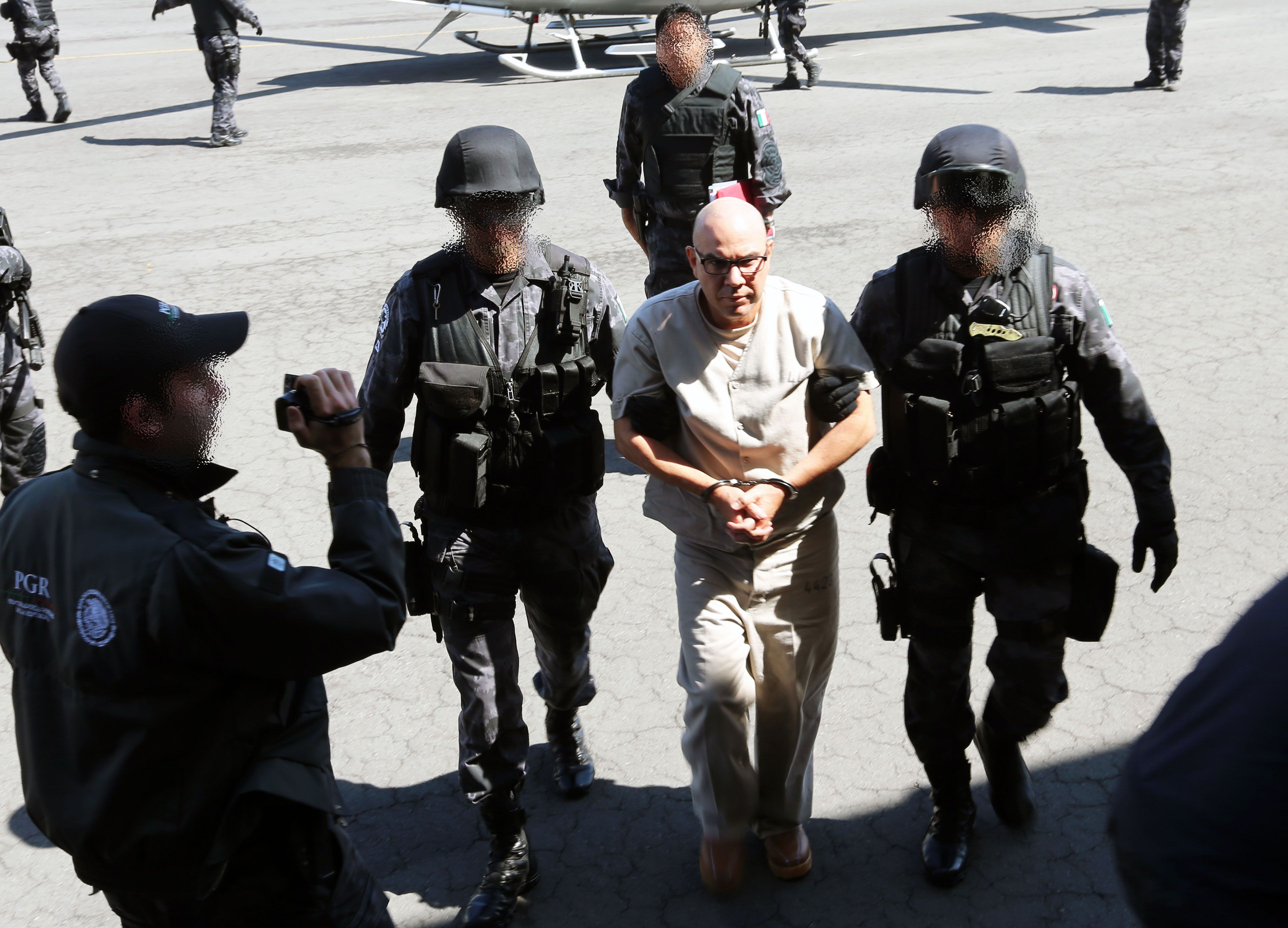 PGR extradita a dos narcotraficantes a EE.UU. - 031K8604