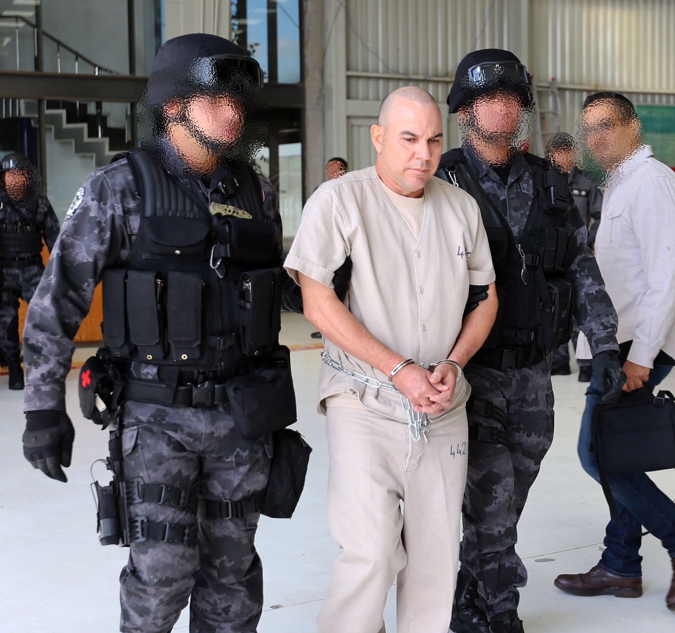 PGR extradita a dos narcotraficantes a EE.UU. - 031K8685