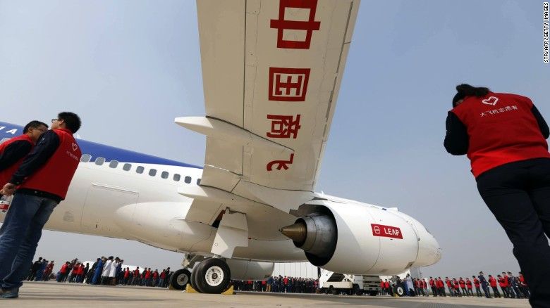 Video: China presenta su primer avión comercial - 151102152526-c919gettyimages-495319882-exlarge-169