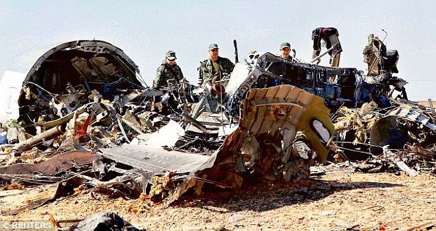 Explosivos en avión ruso estaban escondidos debajo de los asientos