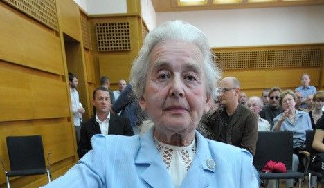 Condenan en Hamburgo a mujer de 87 años por negar Holocausto - 90809eef32954e52b570fcce7903c3506aede6d625f21221cbca241c8a8ea3f3