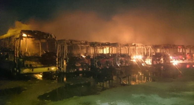 Se incendian 47 autobuses en Tabasco - Captura-de-pantalla-2015-11-11-a-las-9.15.58-a.m.