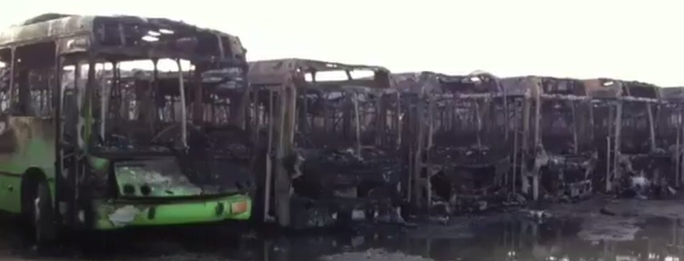 Se incendian 47 autobuses en Tabasco - Captura-de-pantalla-2015-11-11-a-las-9.16.17-a.m.