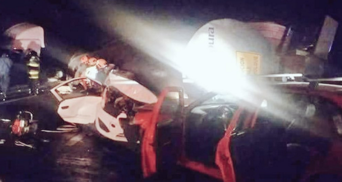 Dos muertos por carambola en la Autopista México-Querétaro - Carambola_@paramedicosmx