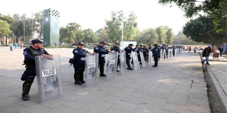 Granaderos resguardan centro de Xochimilco