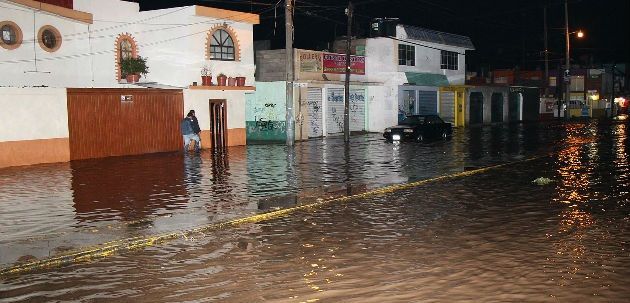 Declaran emergencia en Jalisco y Michoacán por afectaciones de Patricia