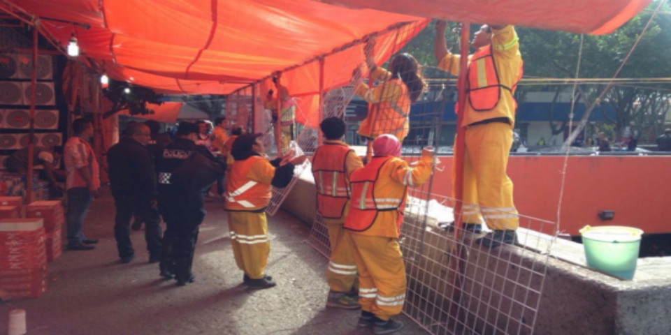 Queda libre de ambulantes la Plaza Comercial Pino Suárez Queda libre de ambulantes la Plaza Comercial Pino Suárez