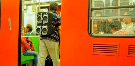 Operativo en el Metro deja 25 ambulantes detenidos