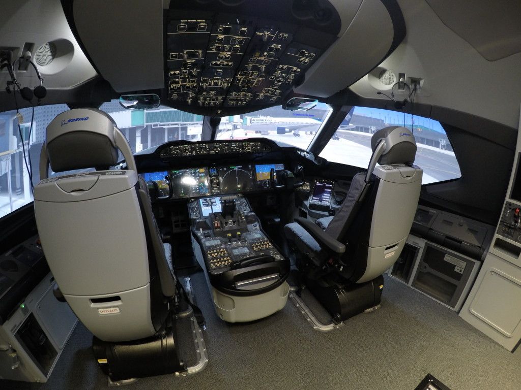 Aeroméxico presenta simulador del Dreamliner - G0045883-1024x768