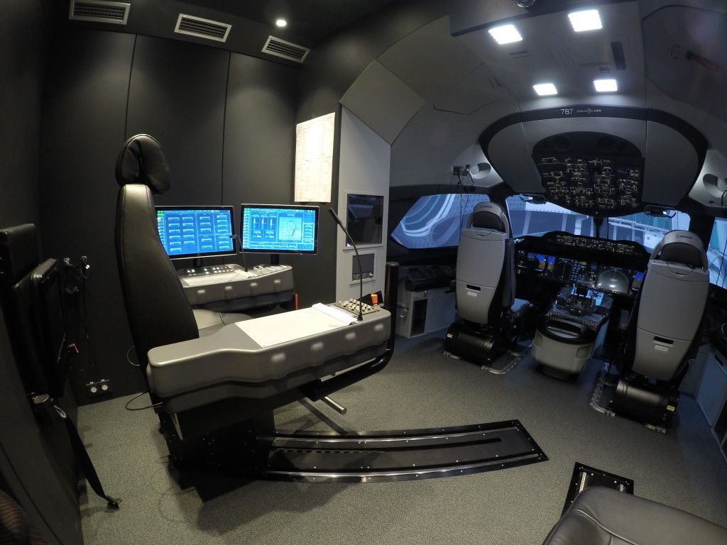 Aeroméxico presenta simulador del Dreamliner - G0145925-1024x768