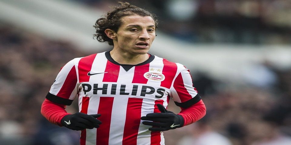 Nombran a Guardado en once ideal de americanos en Europa