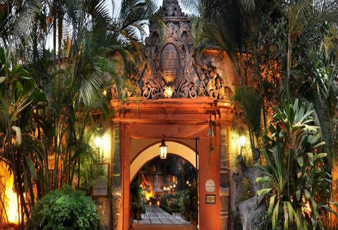 Cinco hoteles-hacienda para pasar un fin de semana romántico de lujo - Hacienda-de-Cortes-1