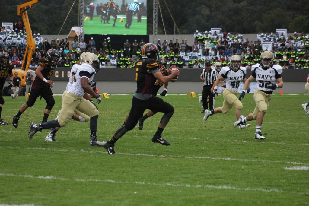 Se enfrentan Aguiluchos contra selección de futbol americano de EE.UU. - IMG_0942-1024x683