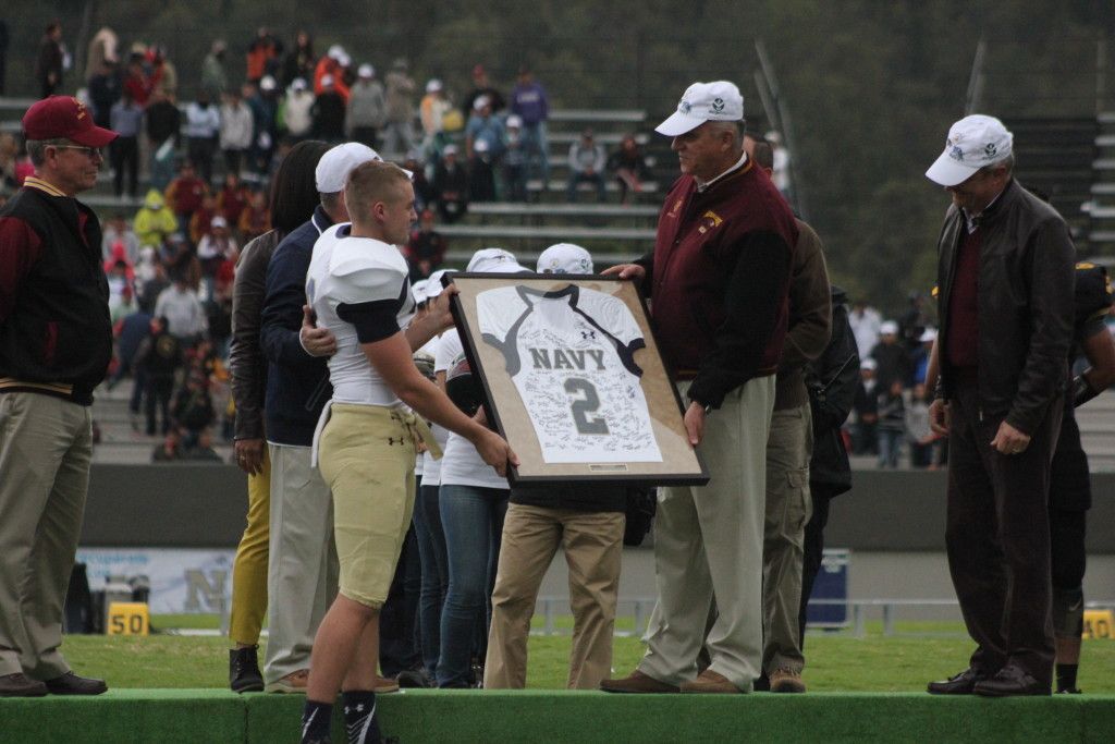 Se enfrentan Aguiluchos contra selección de futbol americano de EE.UU. - IMG_1228-1024x683