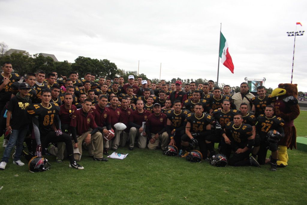 Se enfrentan Aguiluchos contra selección de futbol americano de EE.UU. - IMG_1334-1024x683