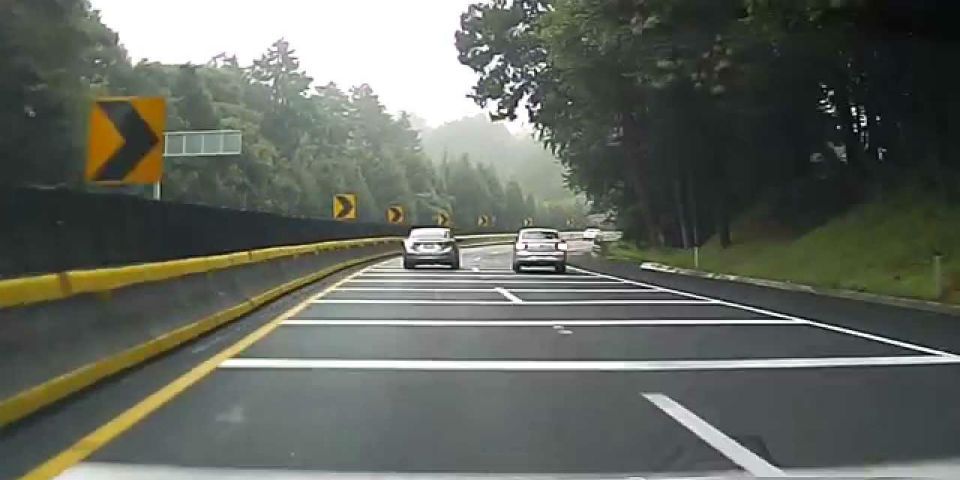 Arrojan piedras a automovilistas en la México-Cuernavaca