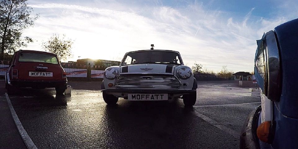 Video: conductor rompe Récord Guinness por maniobra perfecta al estacionarse