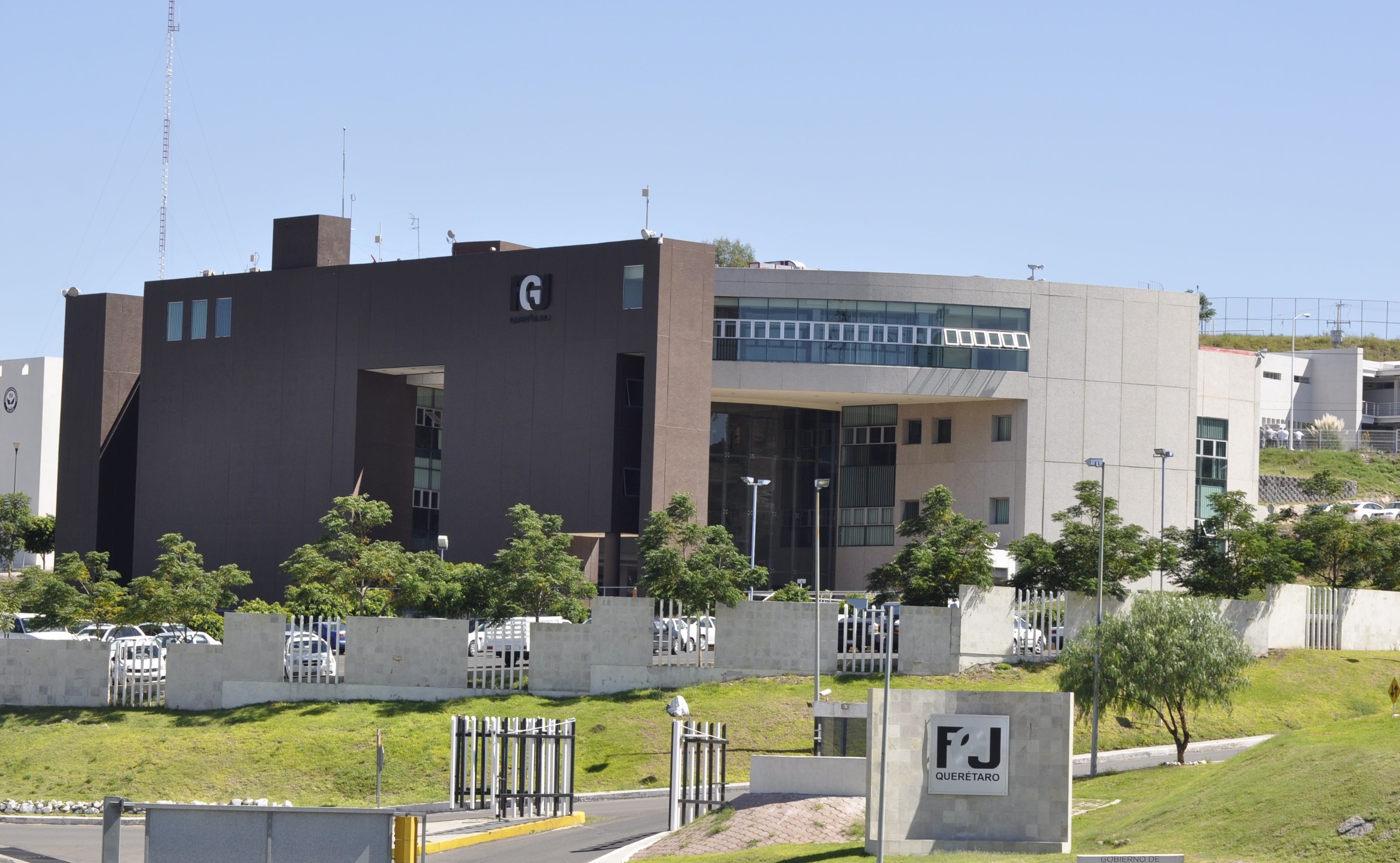 Autoridades recuperan a menor sustraído en Querétaro